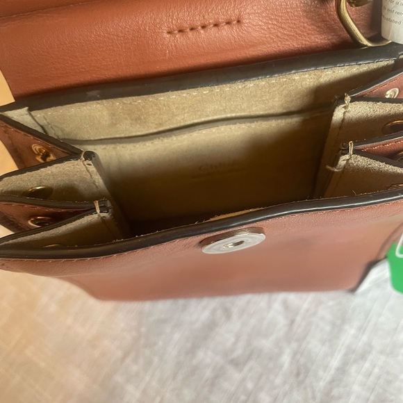 Chloe Tan and Brown Crossbody Bracelet bag. Excellent -pre owned condition - Picture 2 of 4